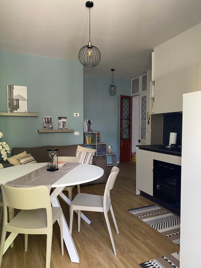 דירות פלאנזה Casa Di Carlo מראה חיצוני תמונה